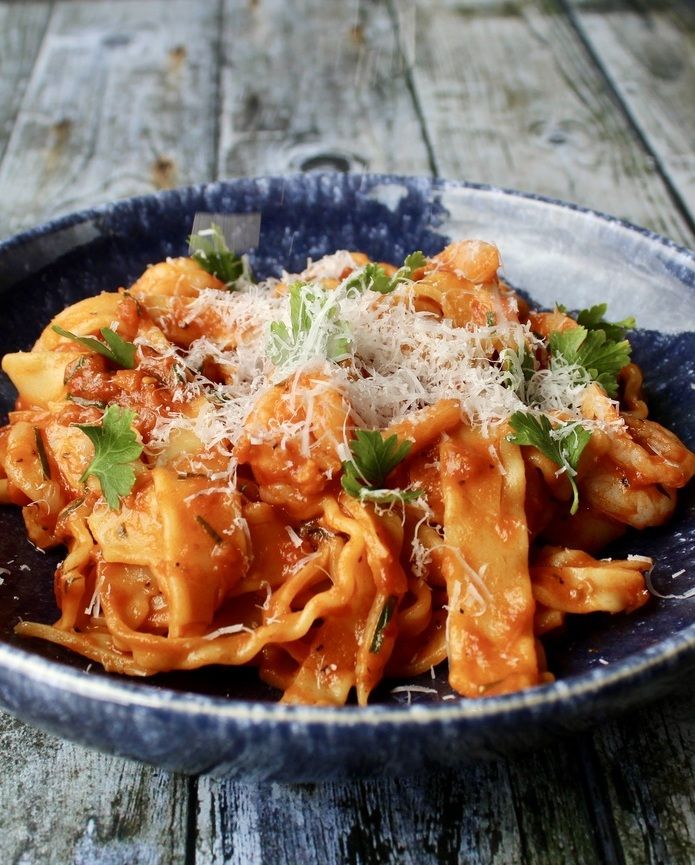 KING PRAWN LINGUINE FRA DIAVOLO, PARMIGIANO REGGIANO