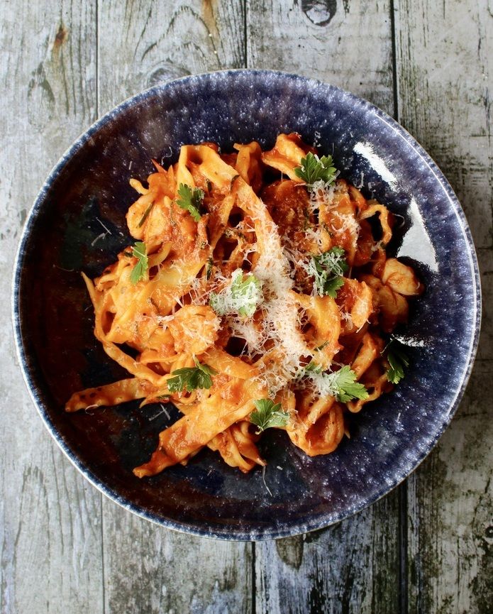 KING PRAWN LINGUINE FRA DIAVOLO, PARMIGIANO REGGIANO